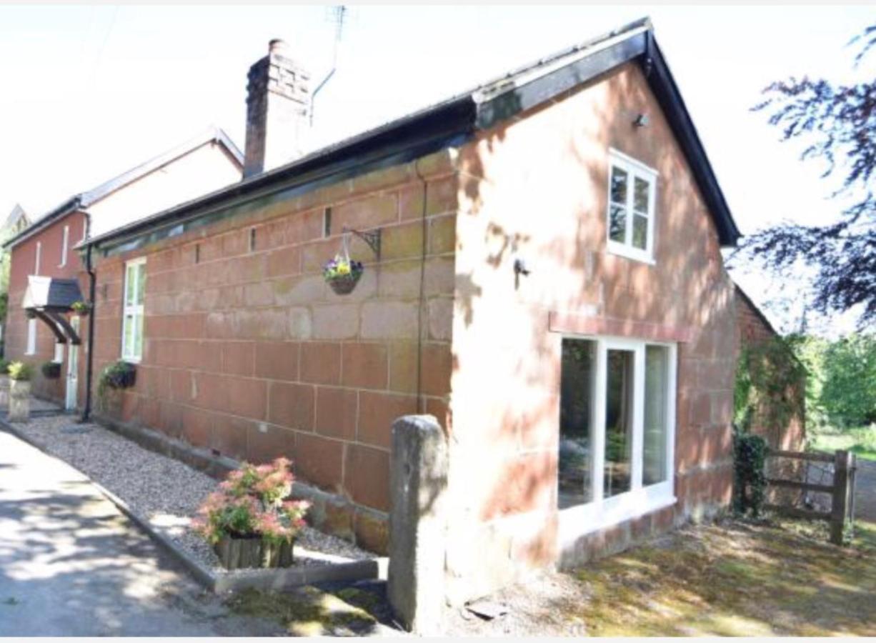 Pear Tree Cottage Courtyard Shrewsbury Esterno foto